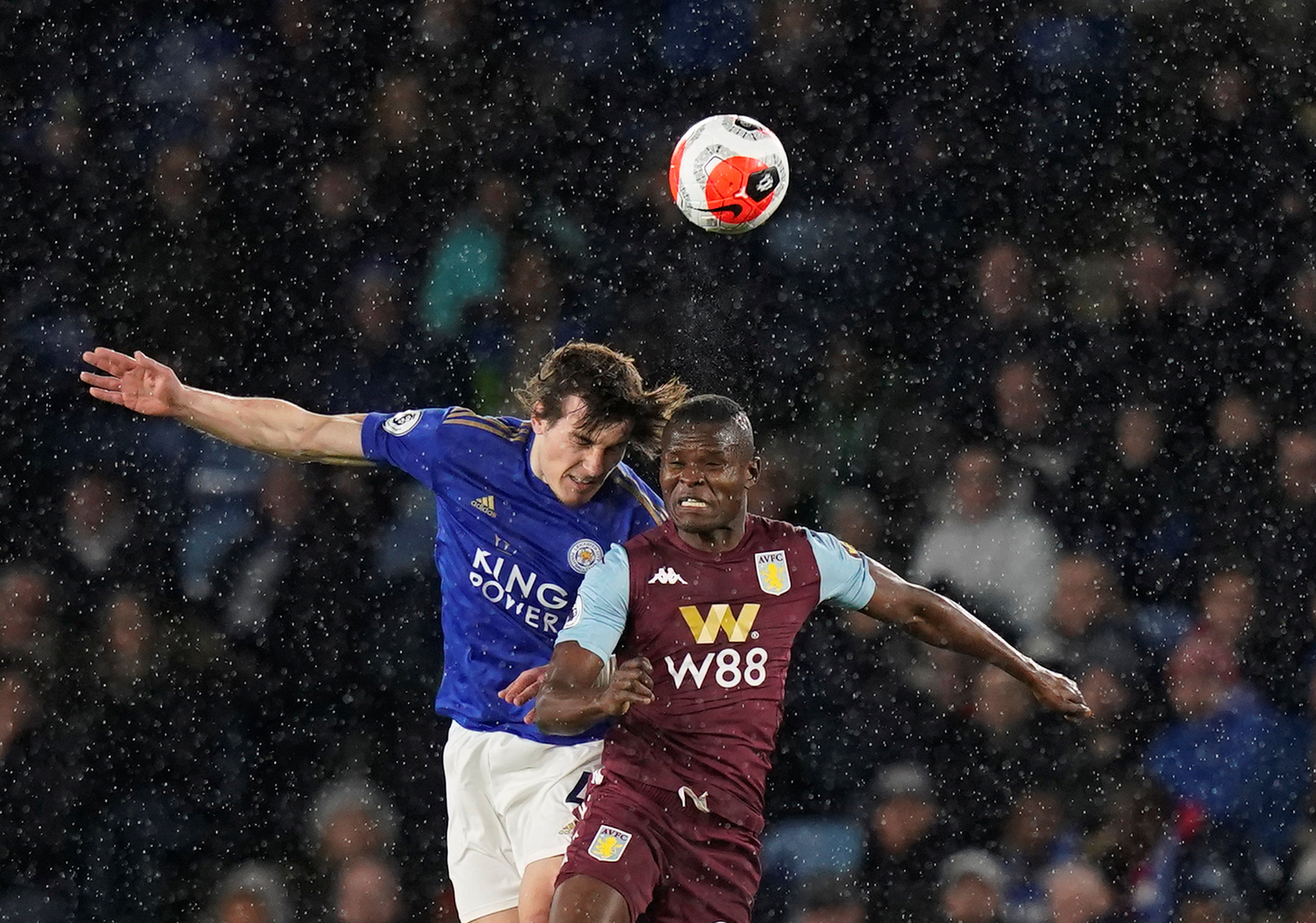 地方政府积 地方政府积